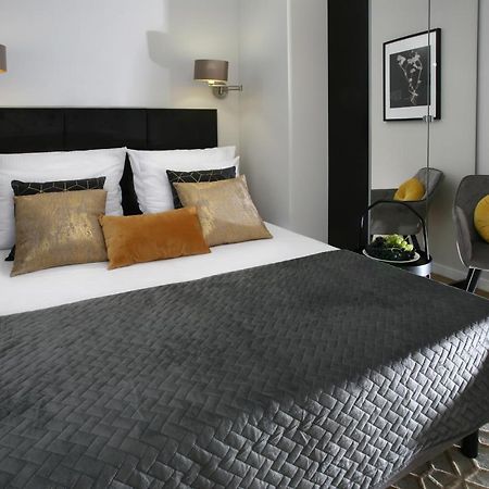 Gem Apartment By Castle คราคูฟ ภายนอก รูปภาพ